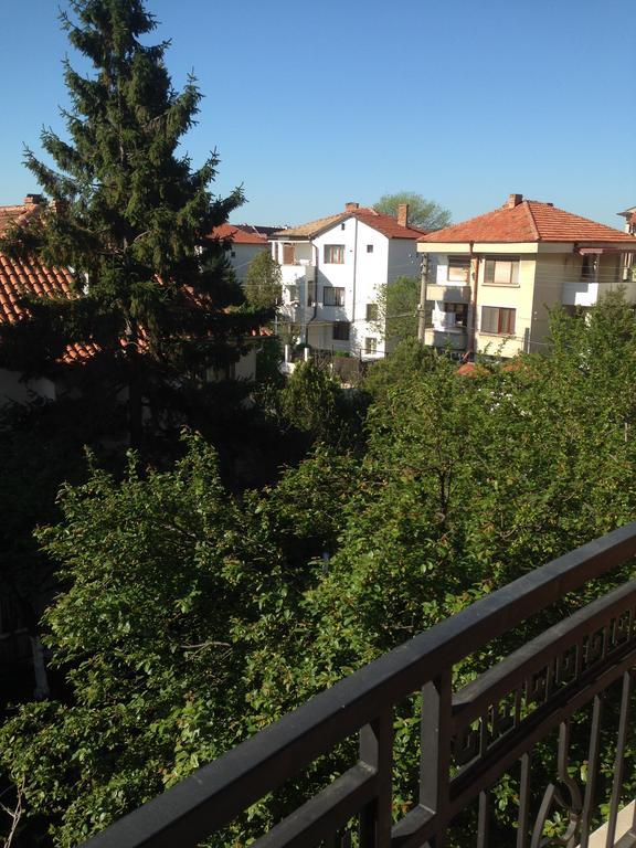 Apartment Morskoi Gnom Burgas ภายนอก รูปภาพ